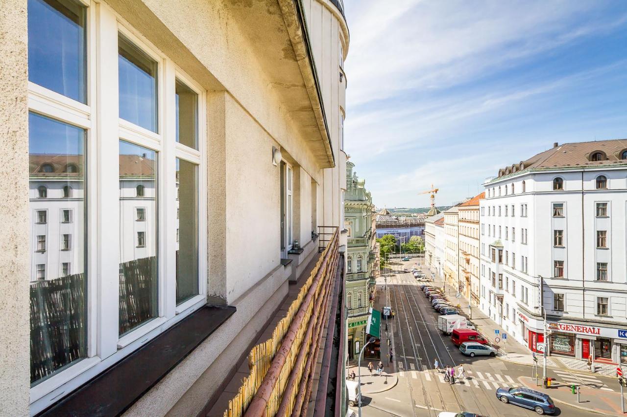 פראג Top Wenceslas Square Apartment מראה חיצוני תמונה